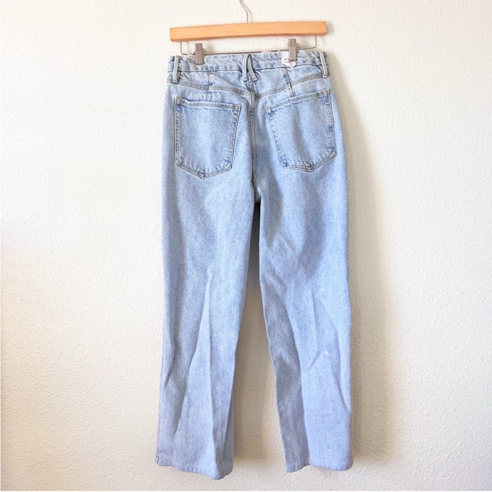 Good American Good 90's Jeans Distressed Knee Light Wash Size 8 / 29 - Picture 5 of 7